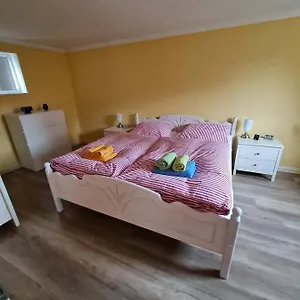 https://ferienwohnung-an-der-dresdner-heide-langebruck.dresdenhotels.net